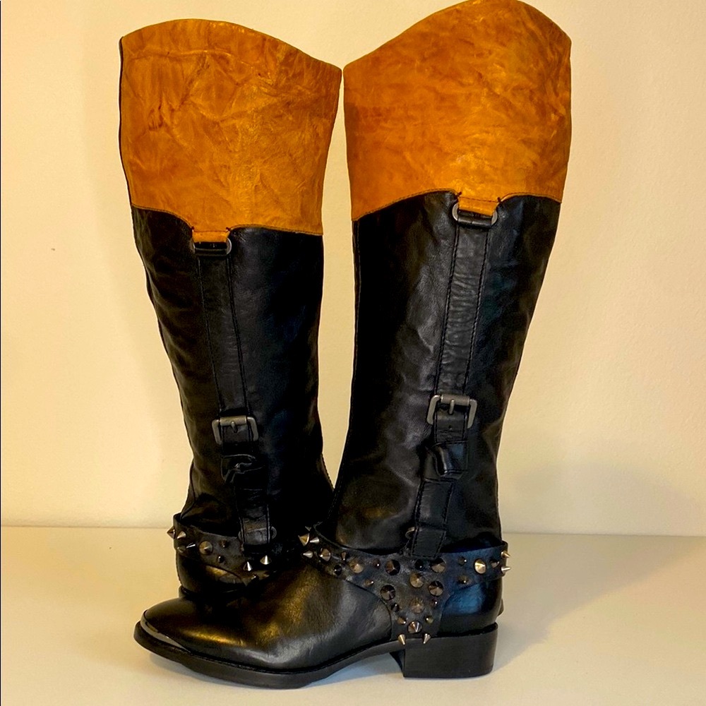 Sam Edelman Park two-Tone Black and Tan Studded Knee-High Riding Boots 6M